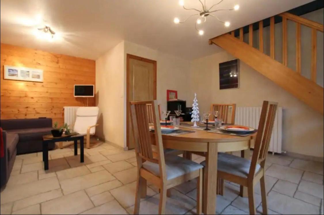 Gite A La Campagne Le Mesnil-Villeman ภายนอก รูปภาพ